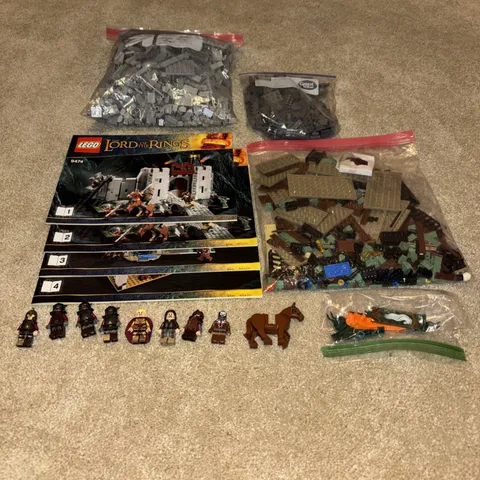 LEGO 2012 LOTR: Battle of Helm's Deep 9474 Complete With Manuals Retired