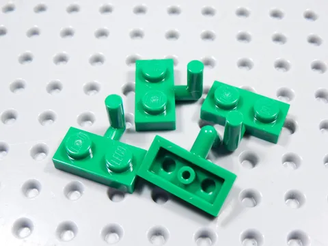 LEGO Lot of 4 Green 1x2 Modified Plates w/ Arm Hook BO