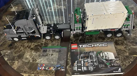 LEGO Technic Mack Anthem 42078  With Instructions