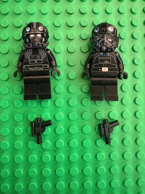 LEGO Star Wars Minifigures SW0304 and SW0621 Imperial Pilots