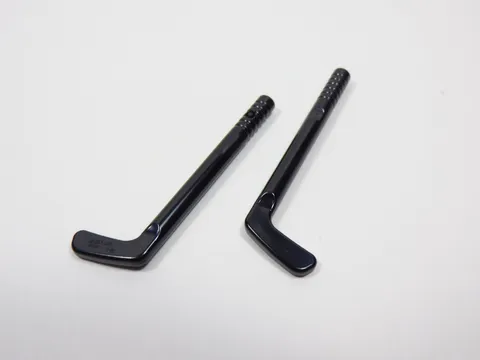 LEGO Lot of 2 Black Hockey Sticks Stick Sports Gear Accessory Minifig Q7
