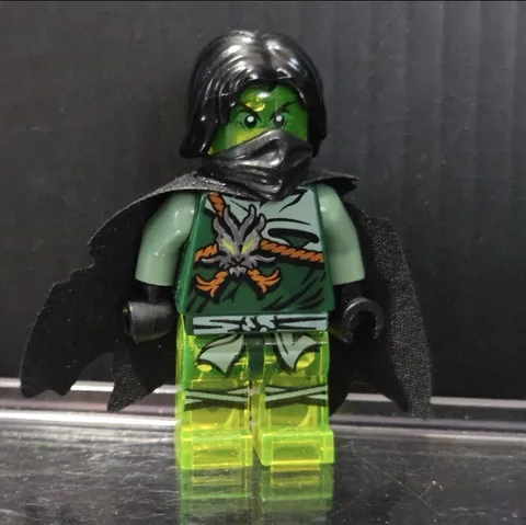 LEGO Ninjago MORRO w/ Cape COMPLETE Minifigure from set 70738 - AUTHENTIC!