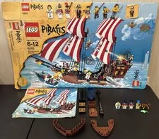 LEGO Pirates: Brickbeard's Bounty (6243) - Incomplete (Some Figs & Pieces, Box)