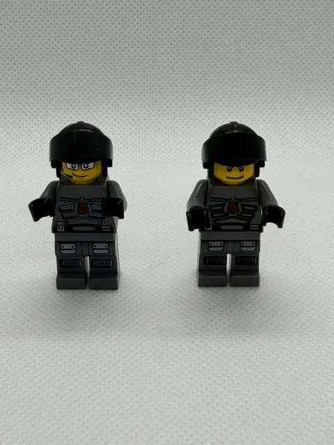 LEGO Space Police 3 Officer Lot