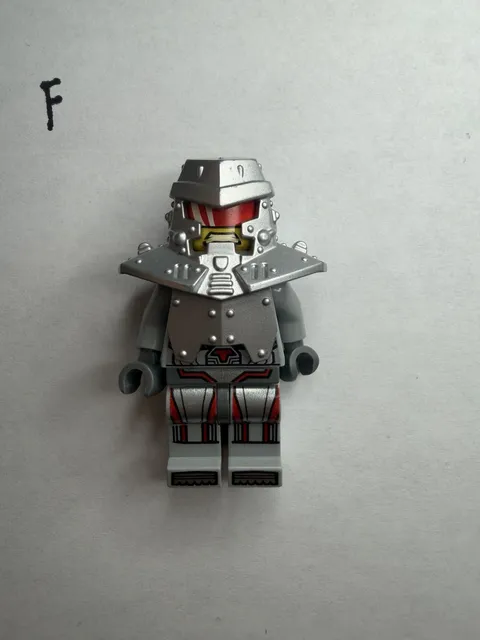 LEGO Ultra Agents Tremor Minifigure w/ Silver Armor 70161 No Gorilla Fist Hands