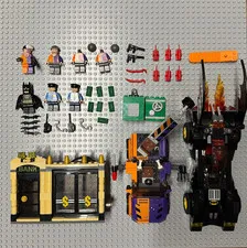 LEGO Batman: Batmobile and the Two-Face Chase (6864) - 99% Complete