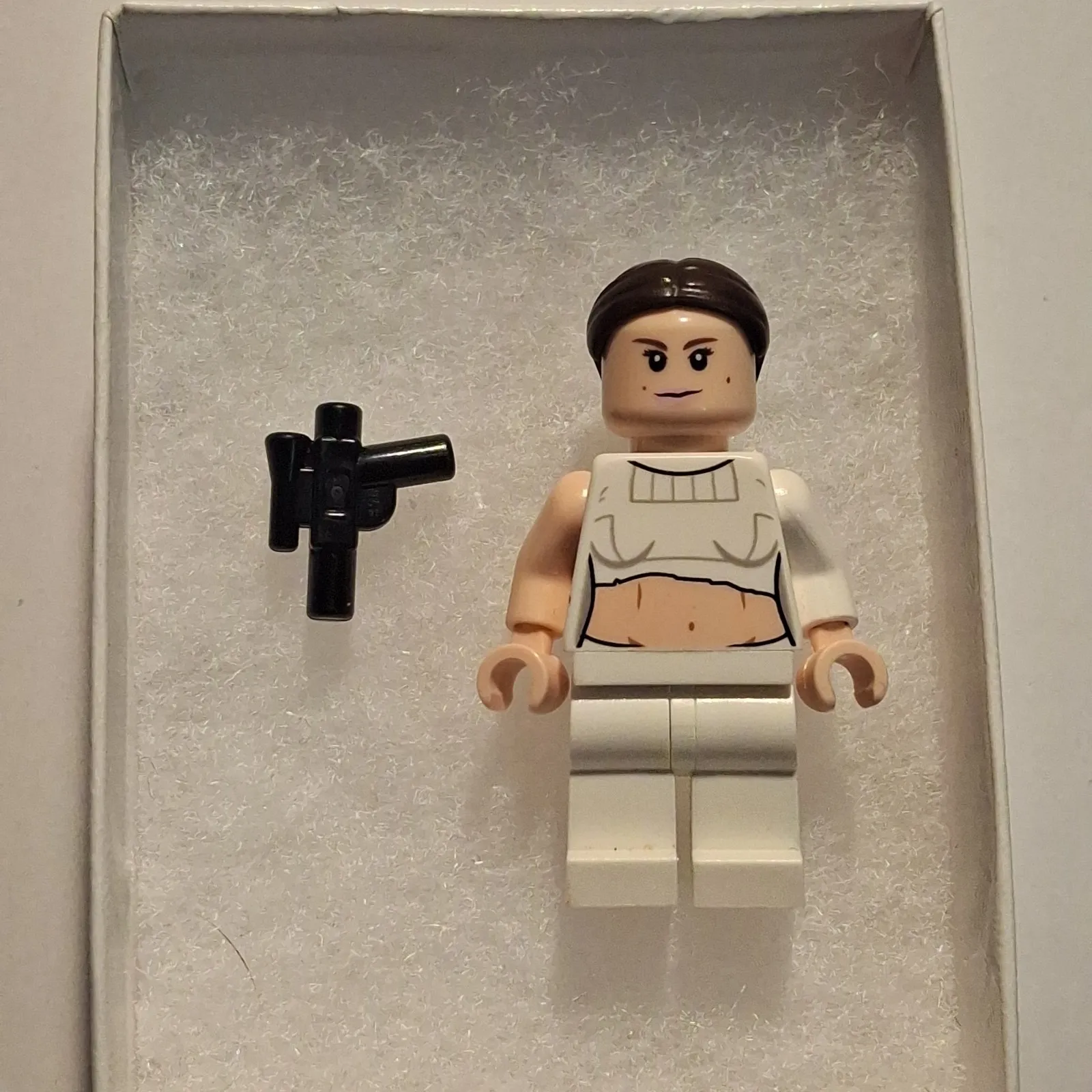 RARE LEGO Star Wars Episode 2 Padme Amidala Mini Figure 75021 Complete W Blaster