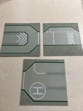 Lego Helipad Road Base Plates 32 x 32 Helicopter Vintage Light Gray Green