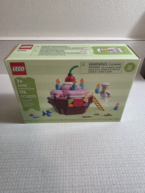 LEGO 40905 Birthday Cupcake Limited Edition New Sealed Chef Minifigure