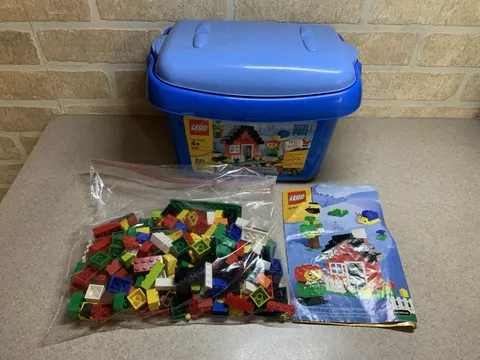Lego Set 6161 & Storage Box Block 222 Pieces Assorted Bulk Blocks Legos