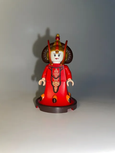 LEGO Star Wars SW0387 Queen Amidala Minifigure w/ Headdress From Gungan Sub 9499