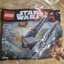 LEGO Star Wars Kylo Ren's Command Shuttle 30279 43-Piece Polybag Set