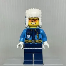 LEGO City cty0928 Arctic Explorer Ushanka Hat Sunglasses Minifigure 60192 60195