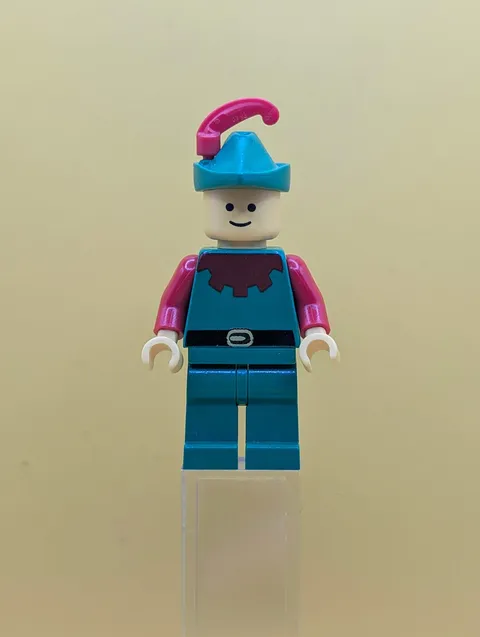 Forestman cas137 Red, Green Hat, Red Feather Castle Lego Minifigure