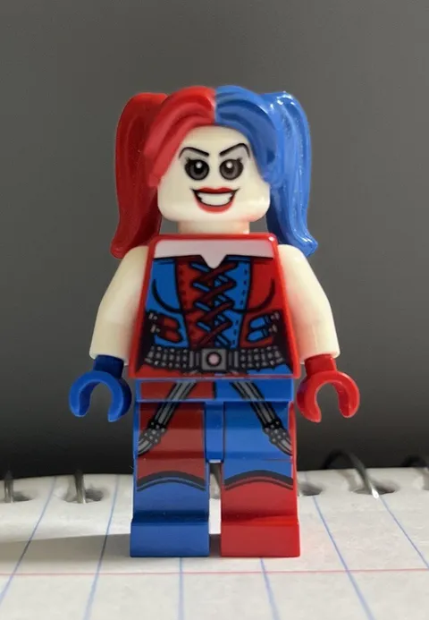 Lego Harley Quinn Minifigure Blue And Red Dress (76053)
