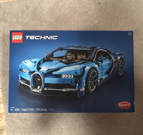 LEGO TECHNIC Bugatti Chiron 42083 3599 pcs Limited Edition Box