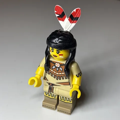 Lego Minifigure Series 15 Tribal Woman Col232 Native American Indian 71011