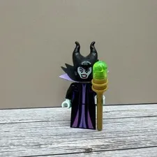 LEGO Disney Maleficent Minifigure Evil Witch Sleeping Beauty 43227 Villain Icons
