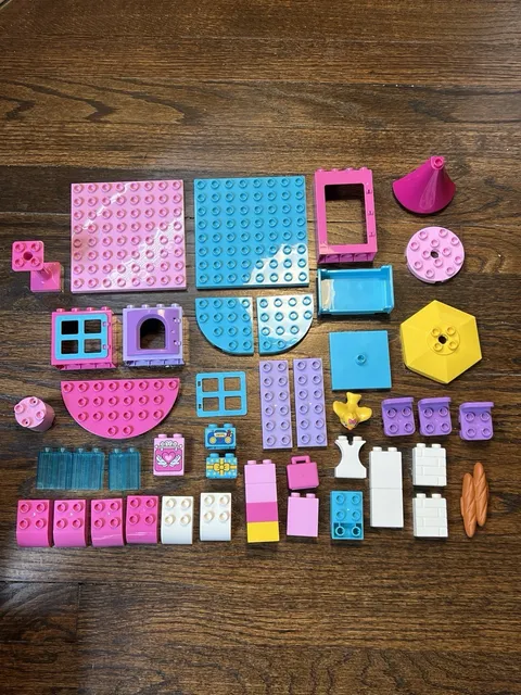 46pc Pastel LEGO DUPLO Lot - Pink & Purple Disney Minnie 10844 Replacement Parts