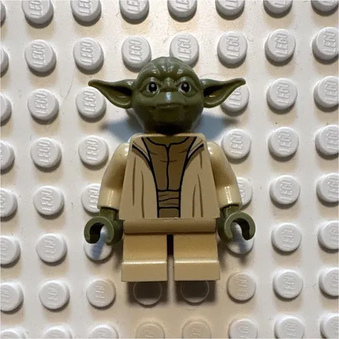 LEGO StarWars Yoda Minifigure Tan Outfit Plastic Age 6+ Movies Interest