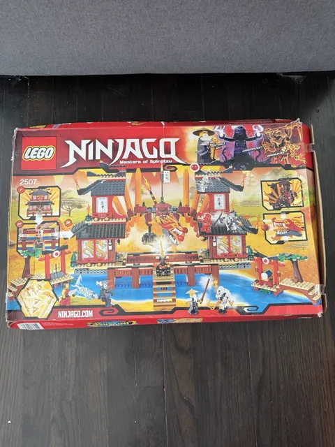 LEGO NINJAGO 2507 Fire Temple Masters of Spinjitzu 1174pc Box