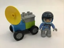 Lego Duplo Miles From Tomorrowland Space Adventures Figure & Vehicle