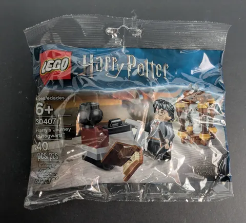 LEGO Harry Potter  30407  HARRY'S JOURNEY TO HOGWARTS   New Retired