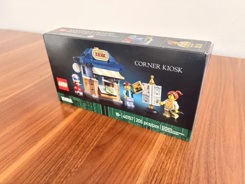 LEGO Icons Corner Kiosk 40757 GWP Retired New Sealed