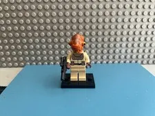 LEGO Star Wars Mon Calamari Officer Minifigure 7754