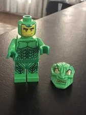LEGO Green Goblin Minifigure Golden Eyes Mask