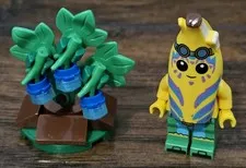 Lego Fortnite Klombo Island Adventure Peely Banana Minifigure Set #77077