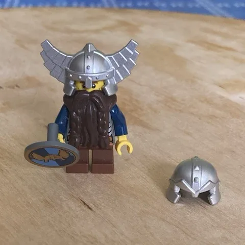 LEGO Castle 2007 Dwarf Minifigure Great Condition!