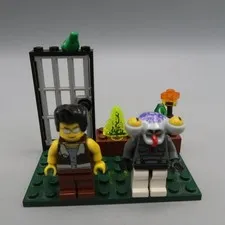 LEGO Frank Rock & Space Police Alien Minifigure Monster Fighters  w/accessories