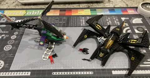 Lego #6863 - Batwing Battle Over Gotham City