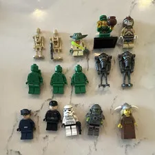 LEGO minifigure lot including Star Wars, CMF and Toy Story figs!