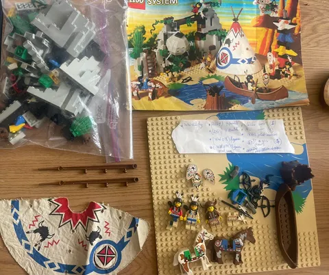 Lego System 6748 Wild West Boulder Cliff Canyon 95% Complete With instruction 