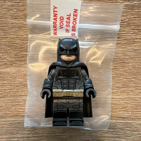Abnormal JL Batman Limited Edition Minifigure
