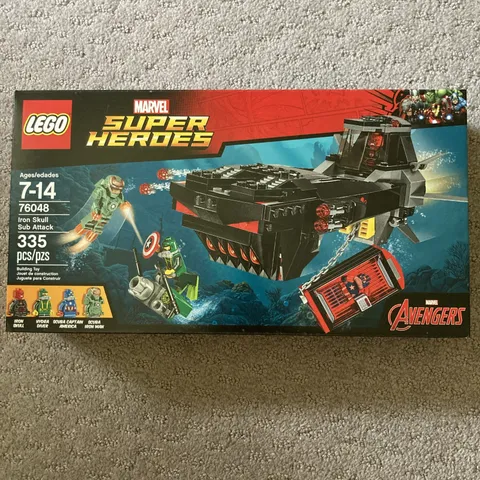 LEGO Marvel Super Heroes (76048) Iron Skull Sub Attack NIB Sealed