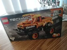 LEGO TECHNIC: Monster Jam El Toro Loco (42135)