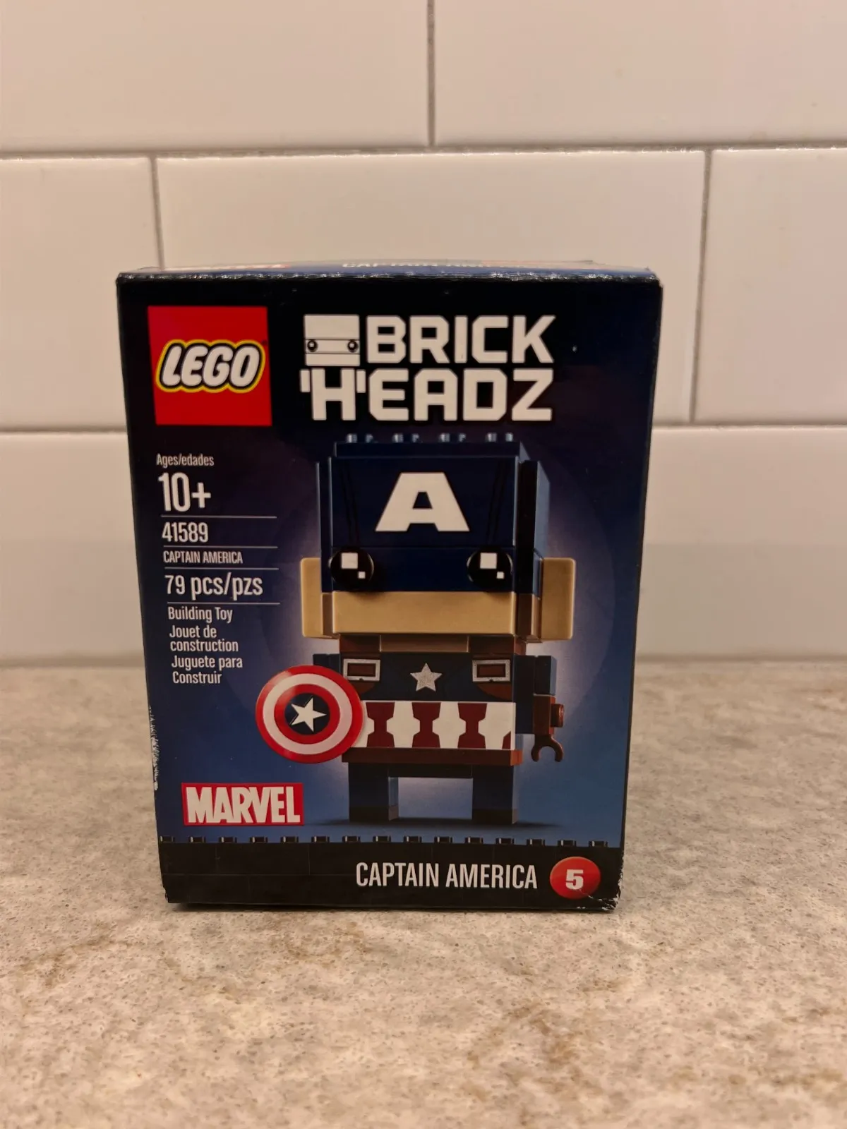 Sealed LEGO BRICKHEADZ: Captain America 41589