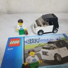 LEGO Town / CITY 3177 Small Car 100% Complete, Instructions, No Box