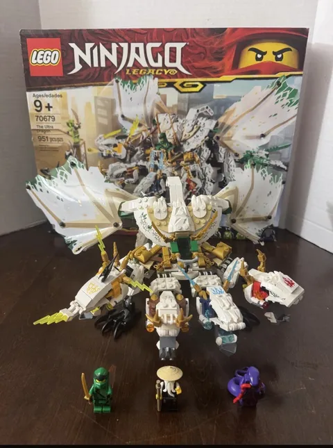 LEGO Ninjago Legacy 70679 The Ultra Dragon & 3 Minifigures w/Box No Manual