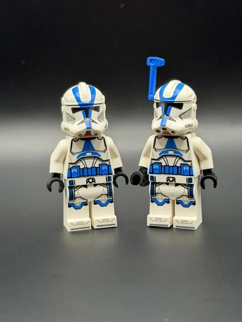 LEGO Star Wars Lot of (2) 501st Legion Clone Trooper Officer Minifigure SW1246