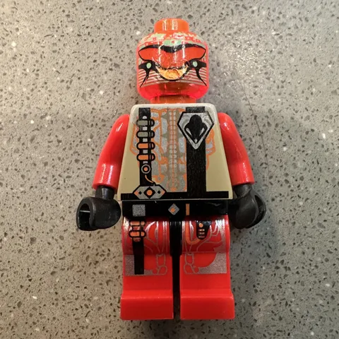 LEGO UFO Zotaxian Alien Chamon Minifigure Red Missing Helmet Weapons 1997