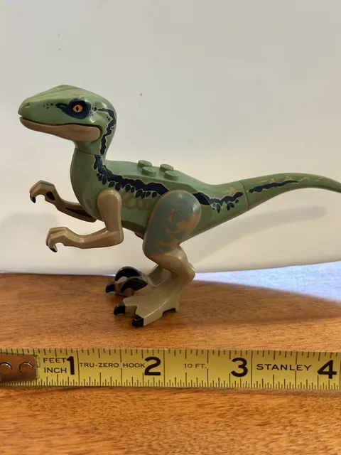 LEGO Jurassic World Velociraptor Dinosaur Mini Figure MINIFIG ONLY - 2 available