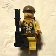 LEGO Military Soldier Minifigure Tan Uniform w/ Brown Helmet Backpack & Rifle