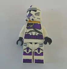 LEGO Star Wars Clone Trooper Minifigure, White & Purple Armor, Helmet, 4pc
