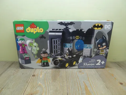 LEGO DUPLO Batcave 10919 Batmobile Batman Robin & Joker Retired 33 Pieces
