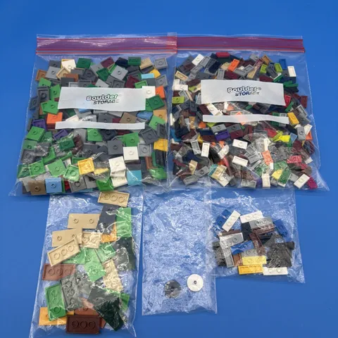 Lego JUMPERS Plate Tile Center Stud 725 Piece 2x4 2x2 1x3 1x2 Vehicles Star Wars