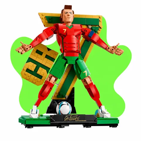 LEGO Editions 43016 Cristiano Ronaldo Soccer Legend 2026 FIFA World Cup   854pcs
